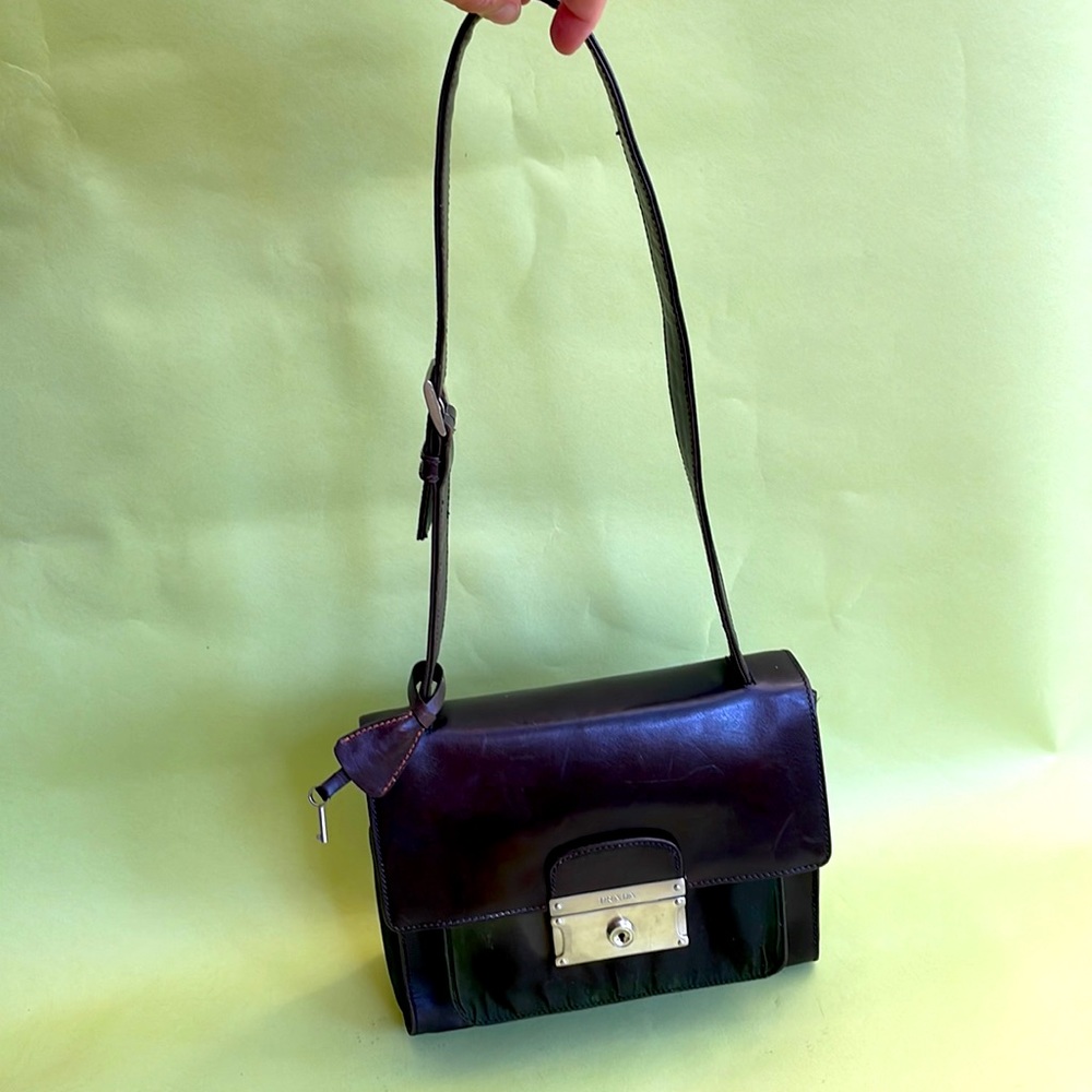 Vintage dark brown/ombré green Prada leather/nylon shoulder bag